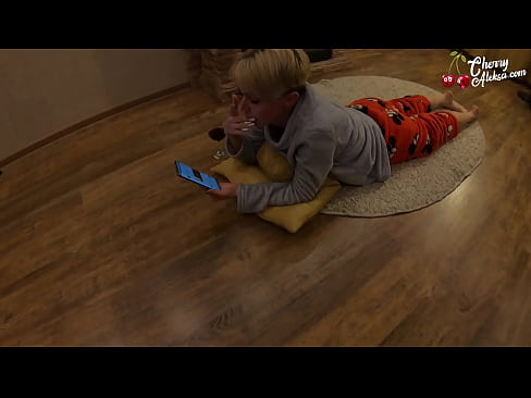 ❤️ Hullu blondiin imeb tohutut munni ja hüppab selle peal - anaalseksiga ❤️ Pornovideo at us et.kenhdammy.top ❌️❤